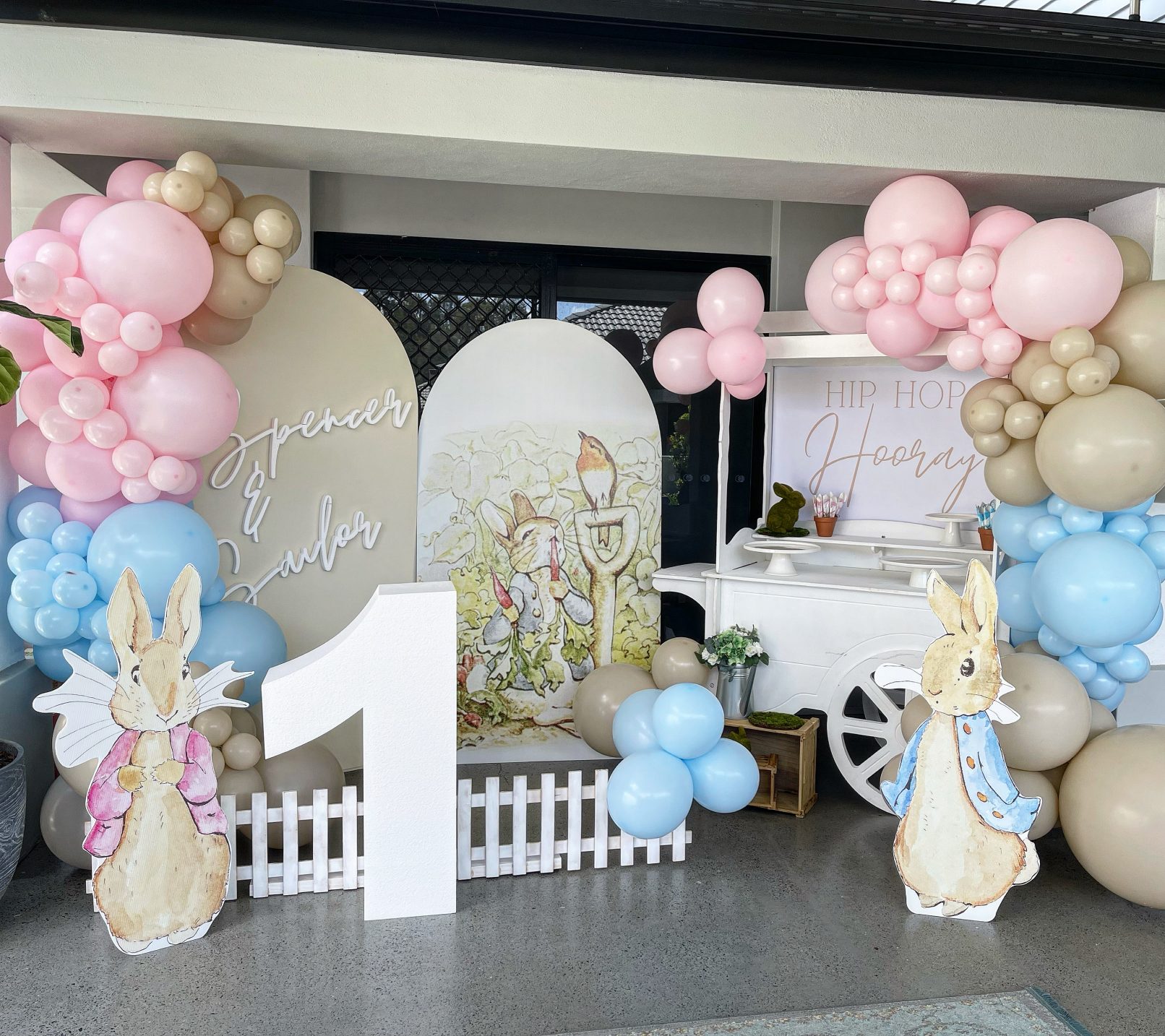 Central Display and Backdrop Packages | Enchanted Party Hire